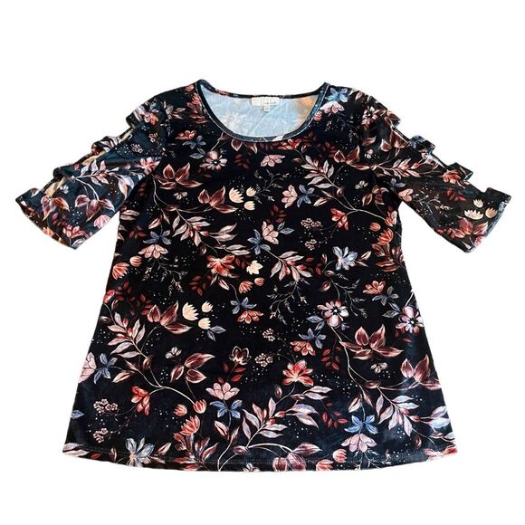 Tru Self Top Women’s Size M Black & Red Floral Short Sleeve Velvety - Picture 1 of 11